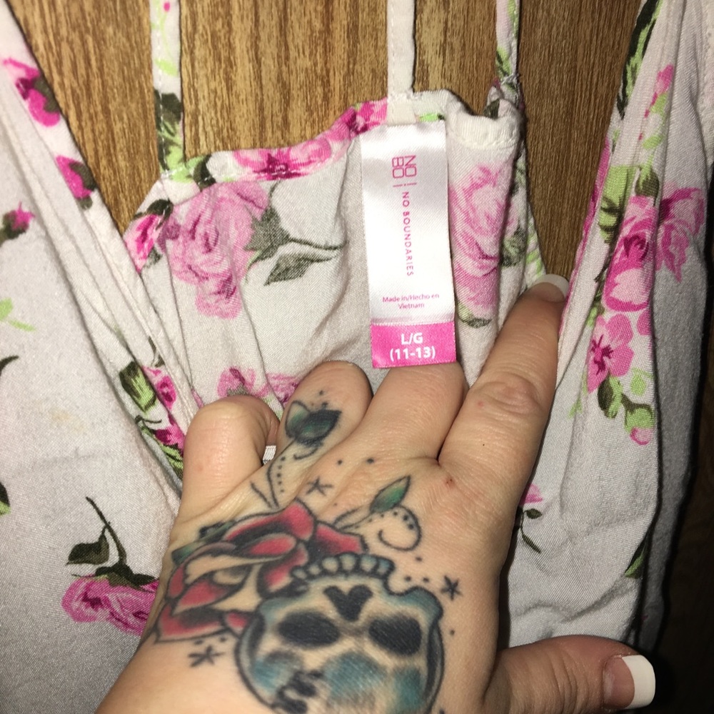 Tank - Picture 3 of 3